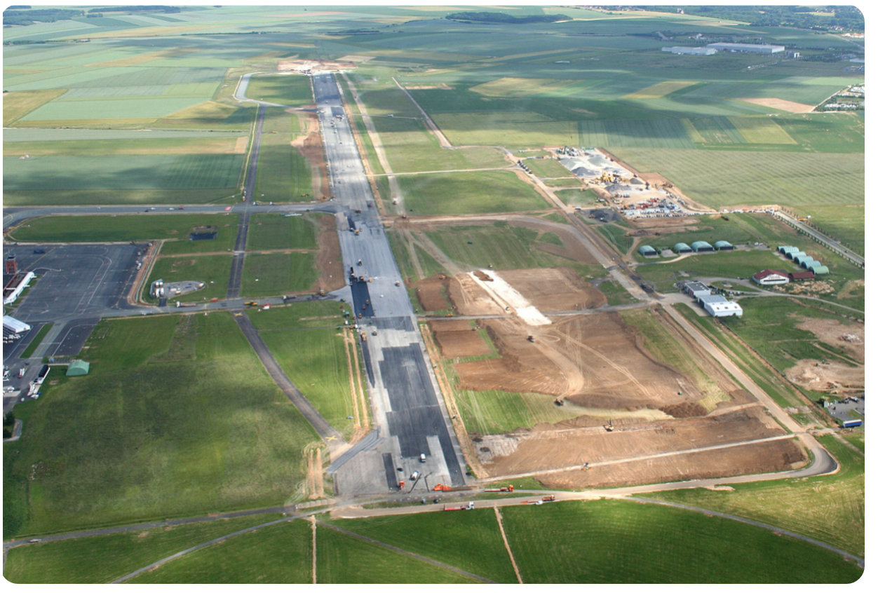 Reconstruction de piste – Terrassement ILS CAT III